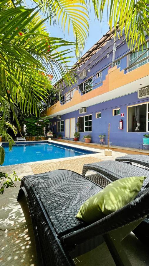 Weary Traveler Hostel Tulum Extérieur photo